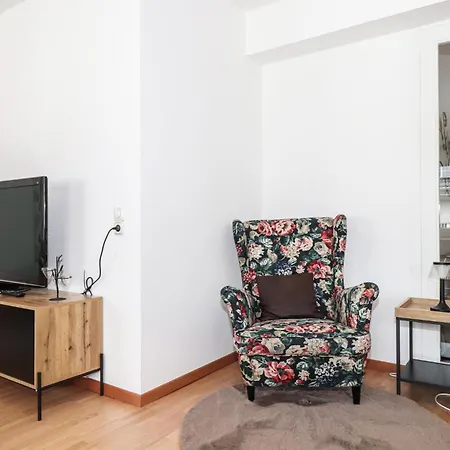 Апартаменты In Блуденц